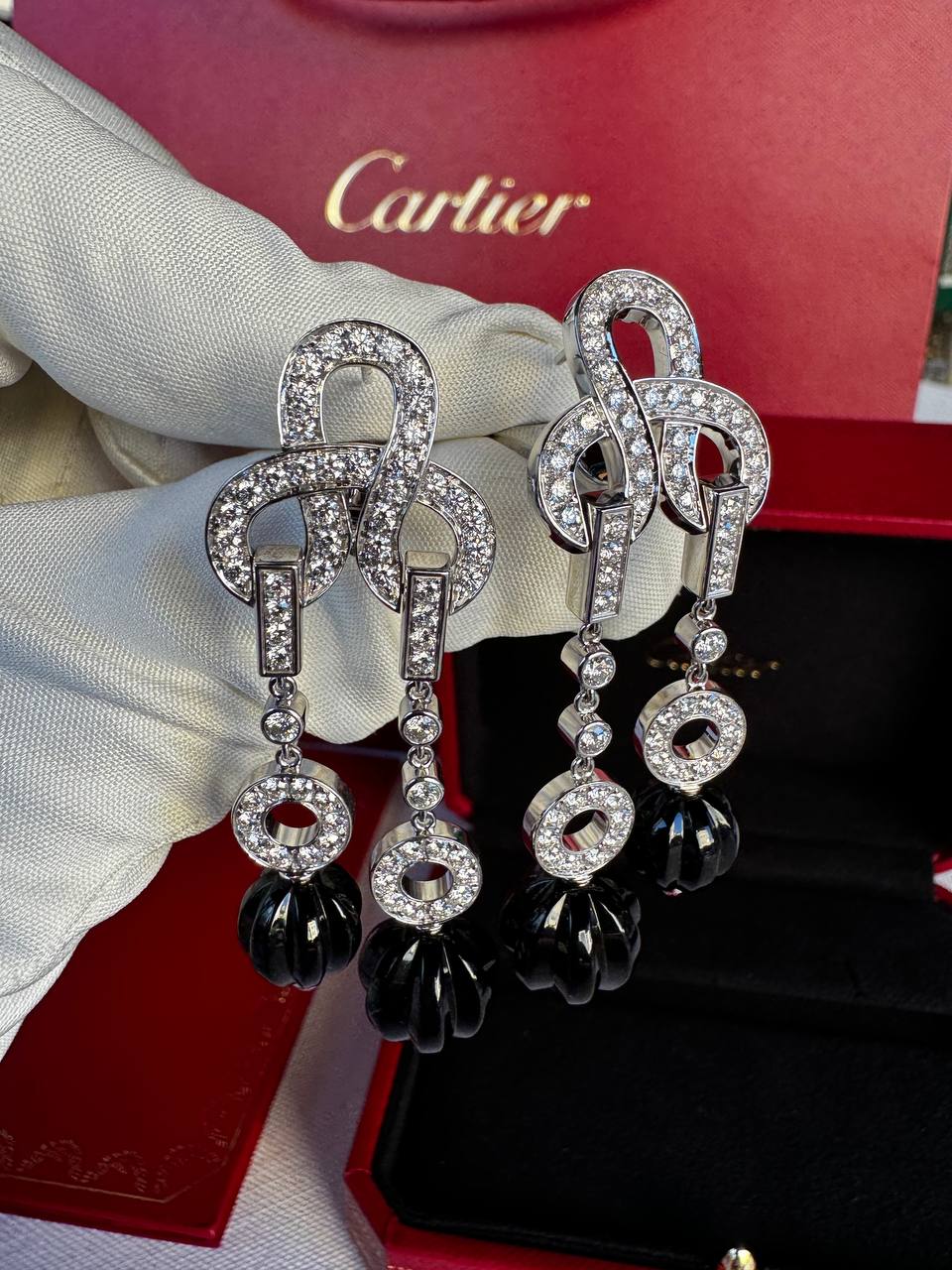 Cartier Agrafe