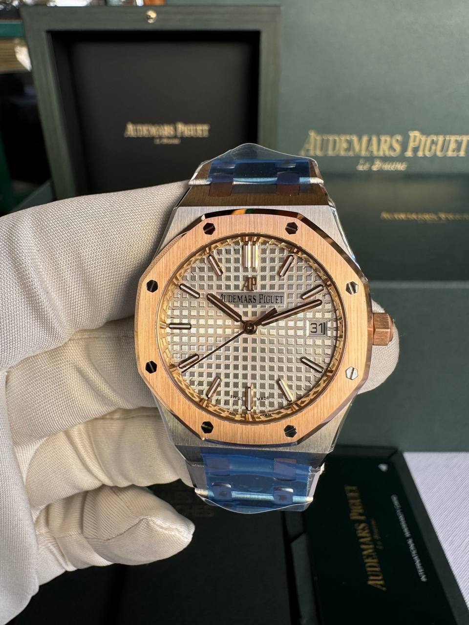 Audemars Piguet Royal Oak 77450SR.OO.1361SR.02