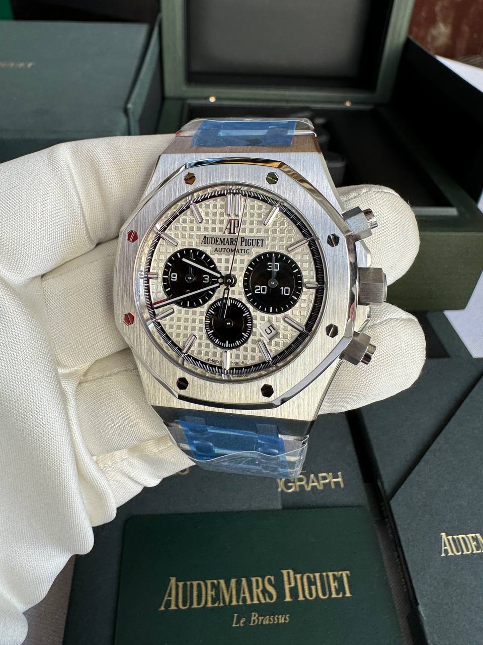 Audemars piguet royal oak chronograph 41mm best sale